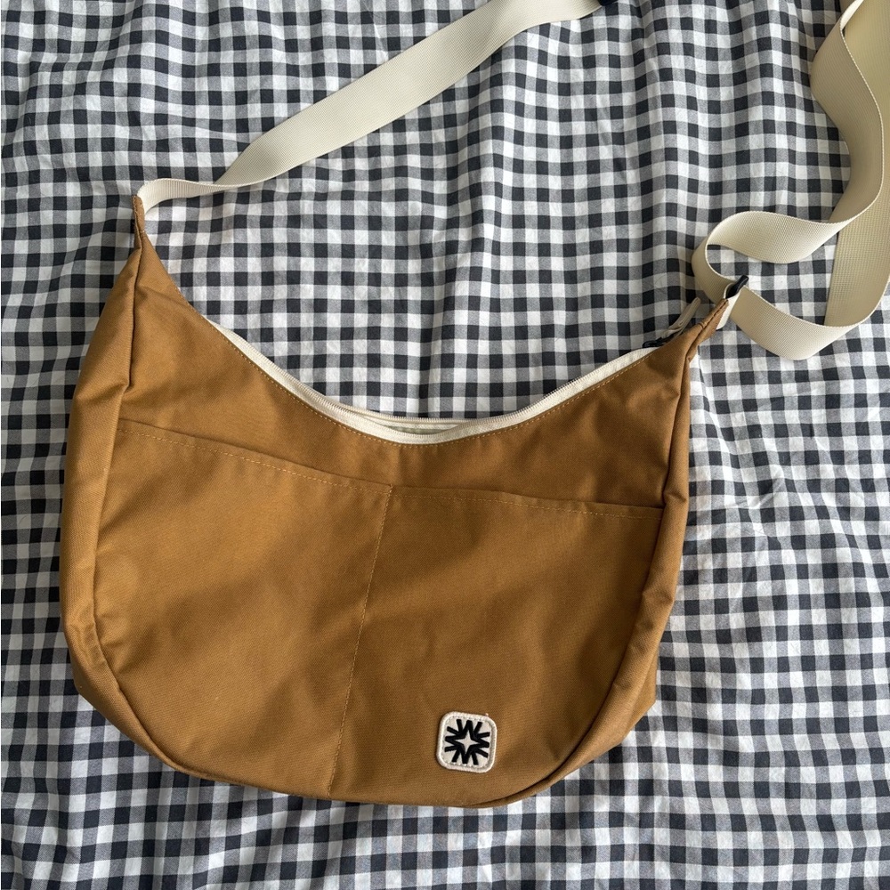 Walker Family Goods Bay Bag Honey